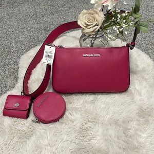 ✨ NWT Michael Kors Jet Set Travel Small Crossbody w/Tech Attachments✨